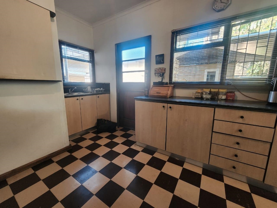 To Let 3 Bedroom Property for Rent in Bothasig Western Cape